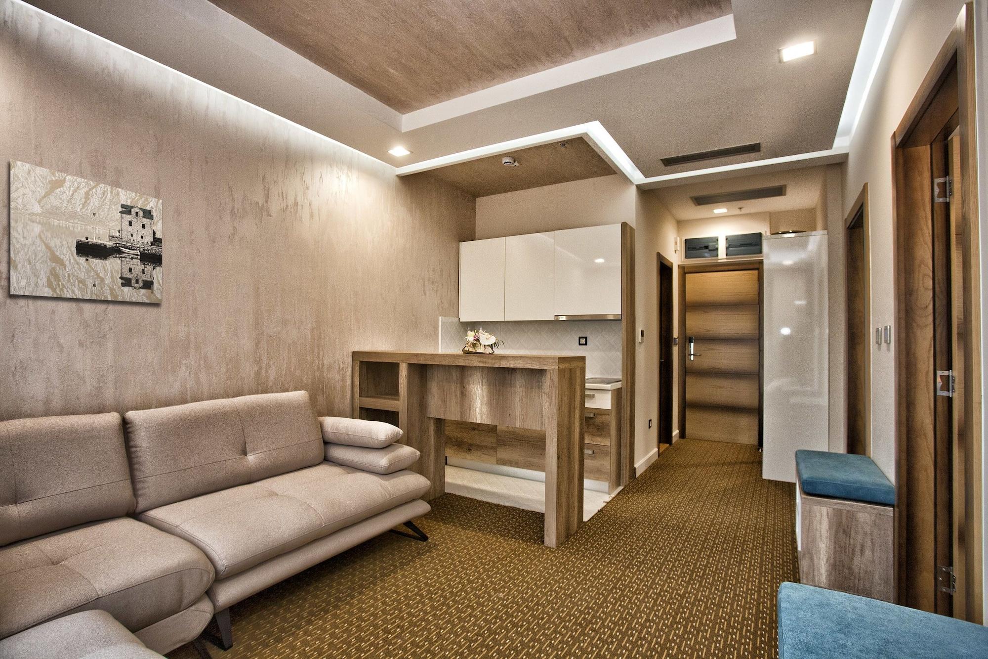 Wellness & Acd 4*