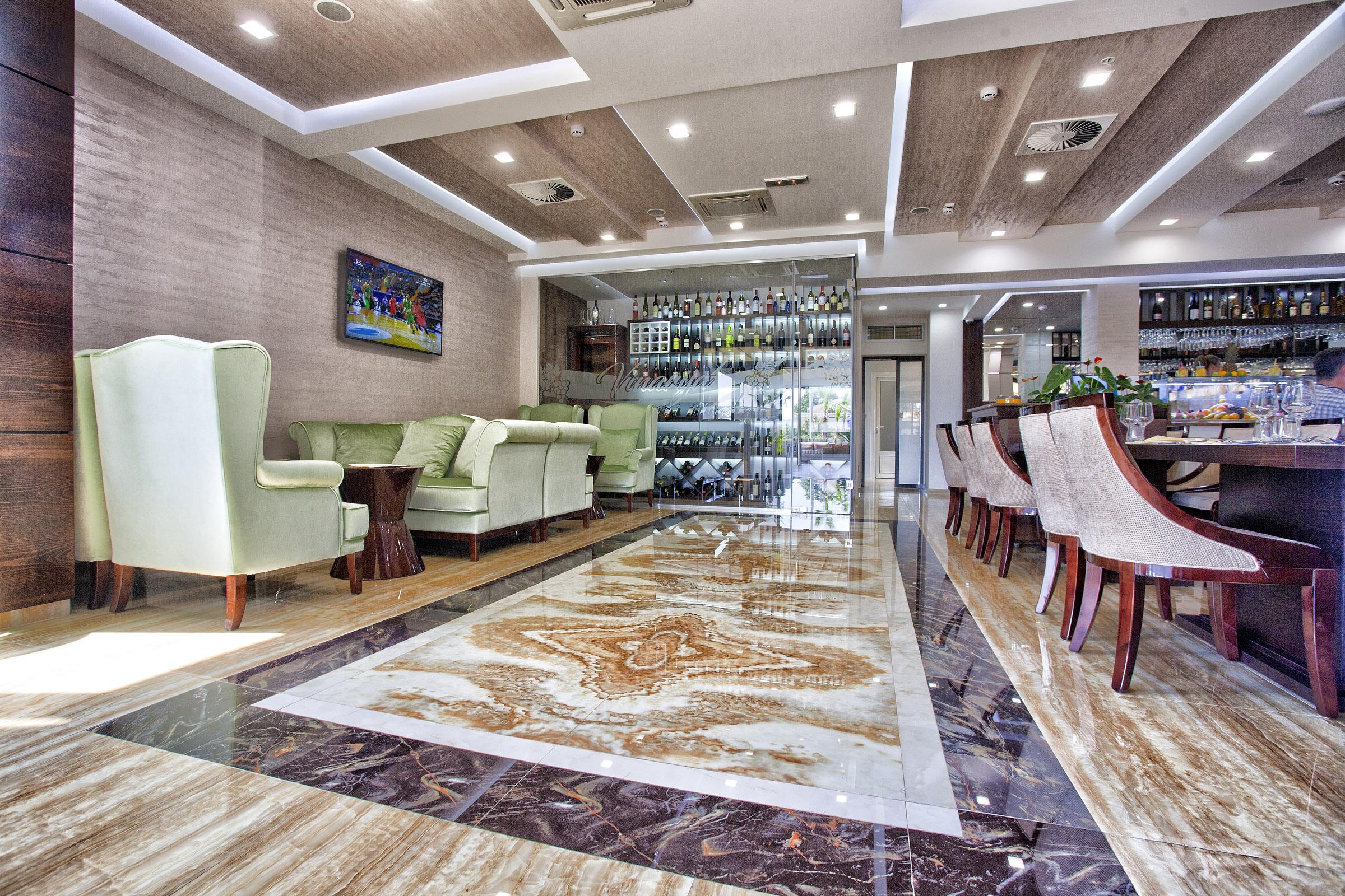 Hotel Wellness & Acd
