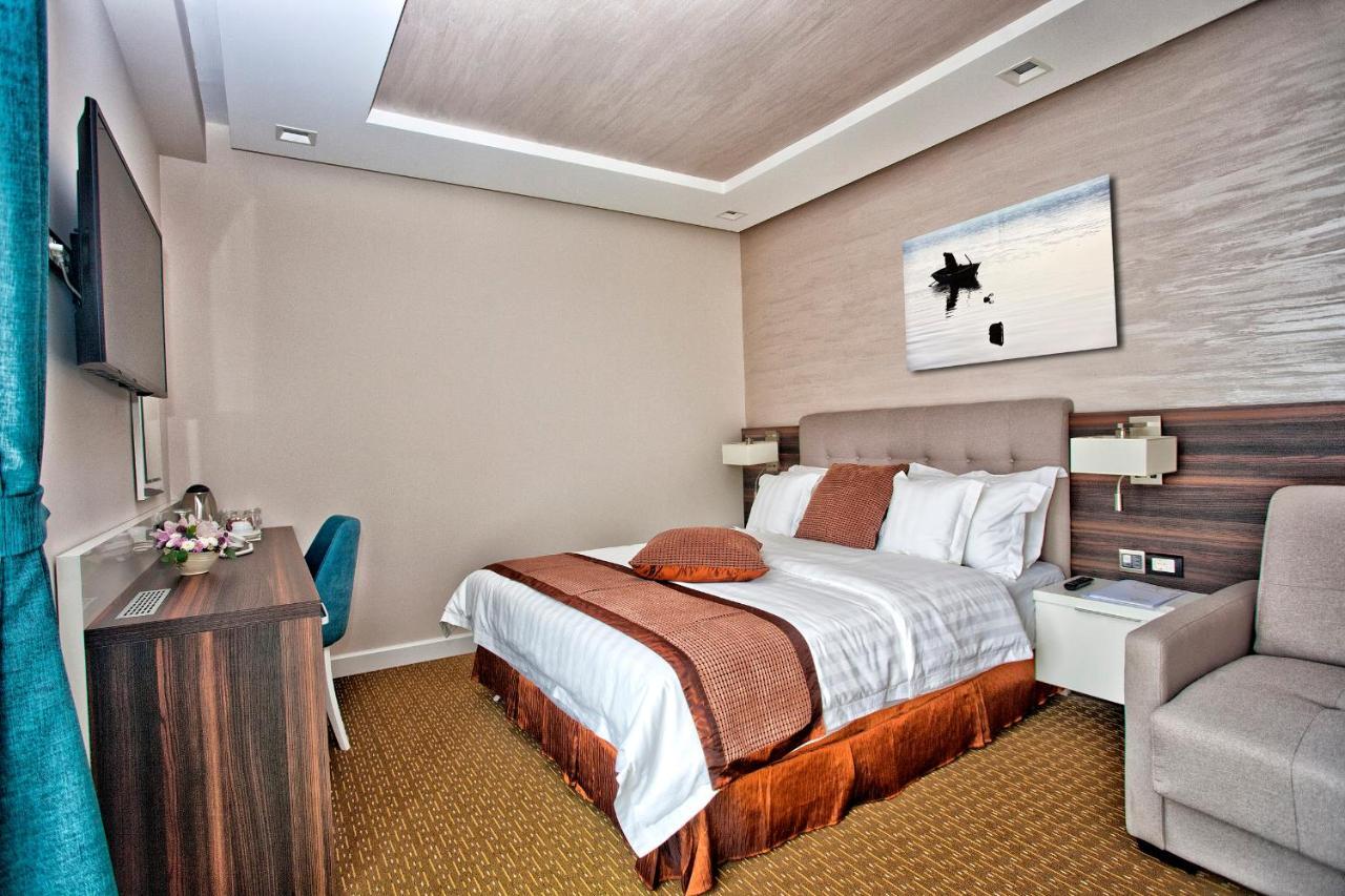 Hotel Wellness & Acd 4*